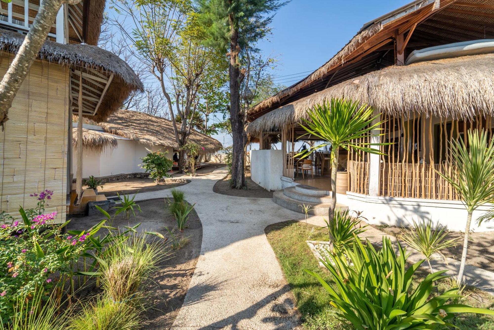 Mowies Gili Air Bed & Breakfast Exterior photo